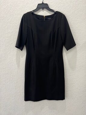 Tahari Black Short Sleeve Sheath Dress